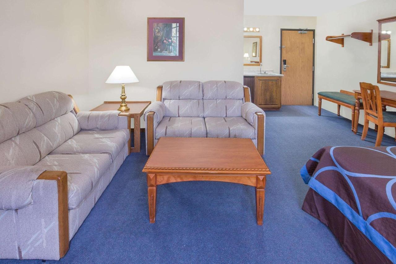 Motel Super 8 By Wyndham Ashland Extérieur photo
